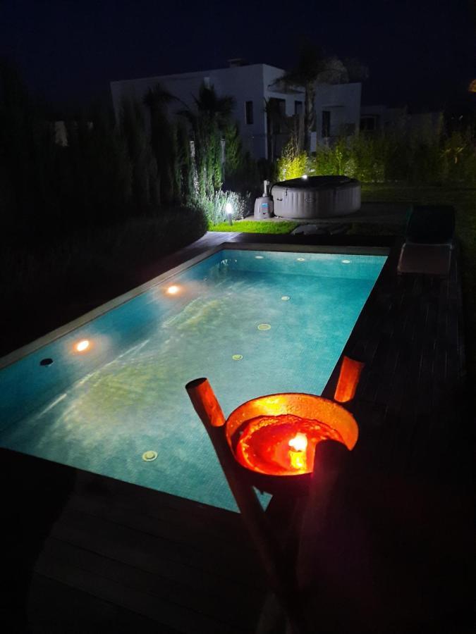 Superbe Villa Avec Piscine Plages Des Nations Rabat Luaran gambar